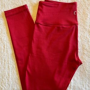 Zyia Active Red Venom Light N Tight Hi-Rise 7/8 24" Legging